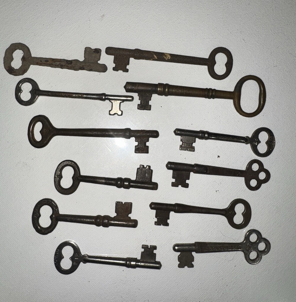 Lot 12 Antique Skeleton Keys Corbin Yale Towne Barrel Lock Cabinet Vintage
